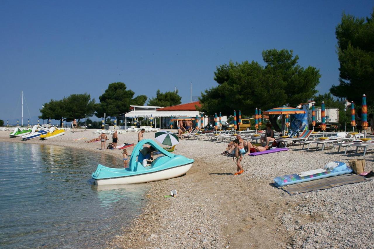Apartments With A Parking Space Crikvenica - 11307 ภายนอก รูปภาพ