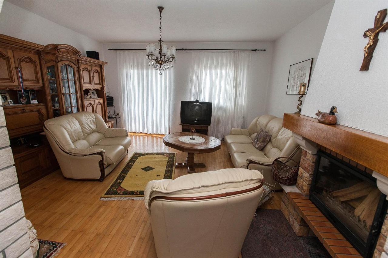 Apartments With A Parking Space Crikvenica - 11307 ภายนอก รูปภาพ