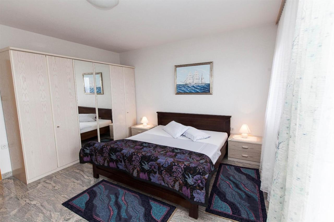 Apartments With A Parking Space Crikvenica - 11307 ภายนอก รูปภาพ